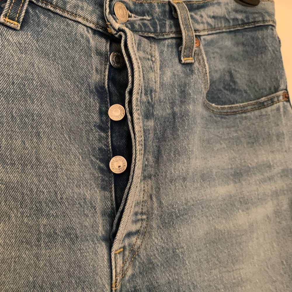 Levis Ribcage Cropped Jeans (29) - Picture 4 of 4